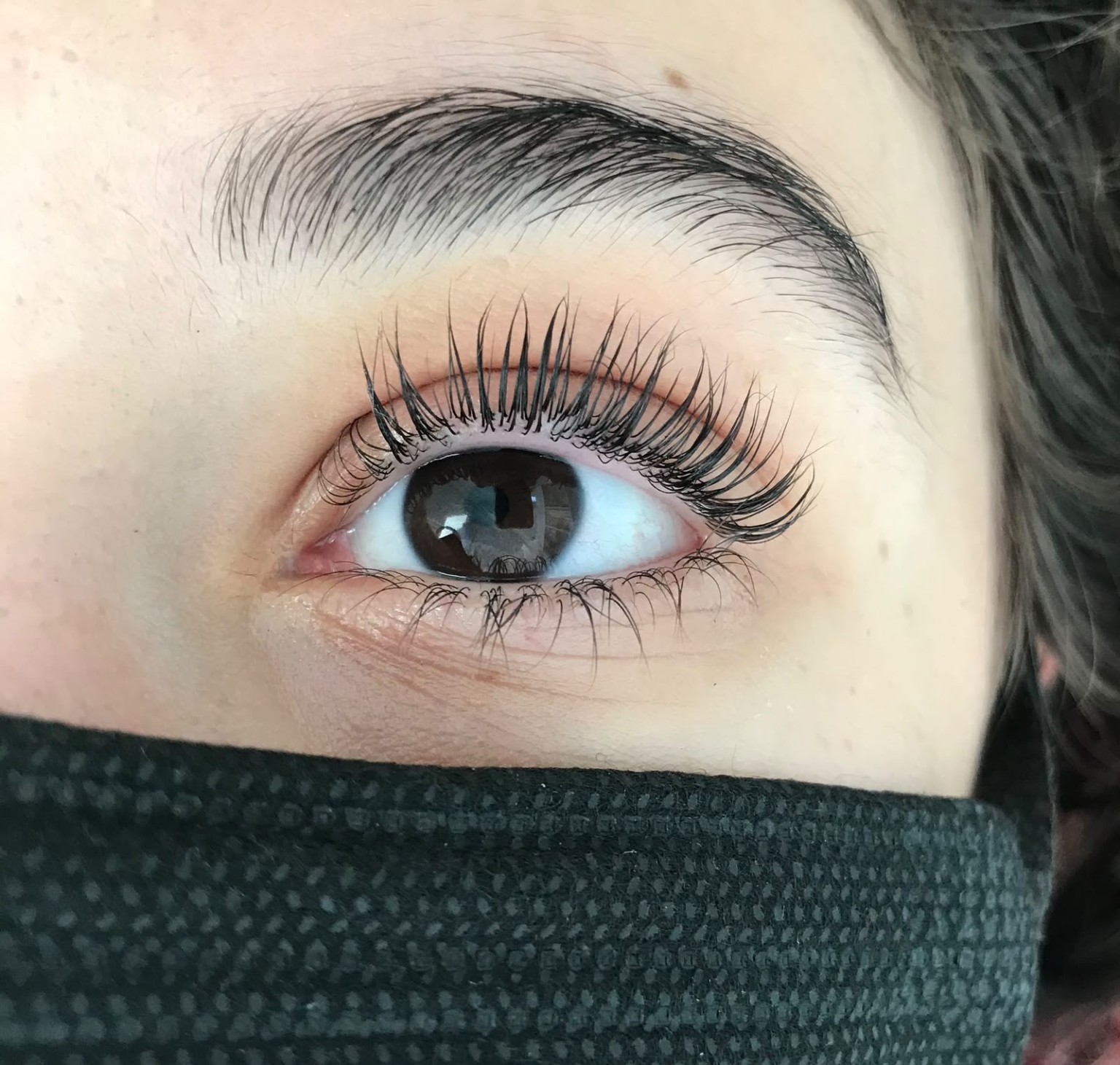 Beautyline bakım ve kaş kirpik uygulamalarından görüntüler